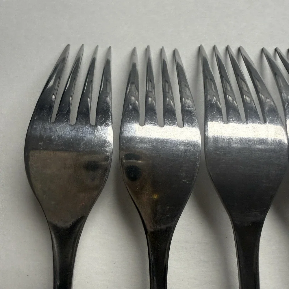 8 Vintage Customcraft CUS1 Dinner Forks Roses Stainless Steel Flatware